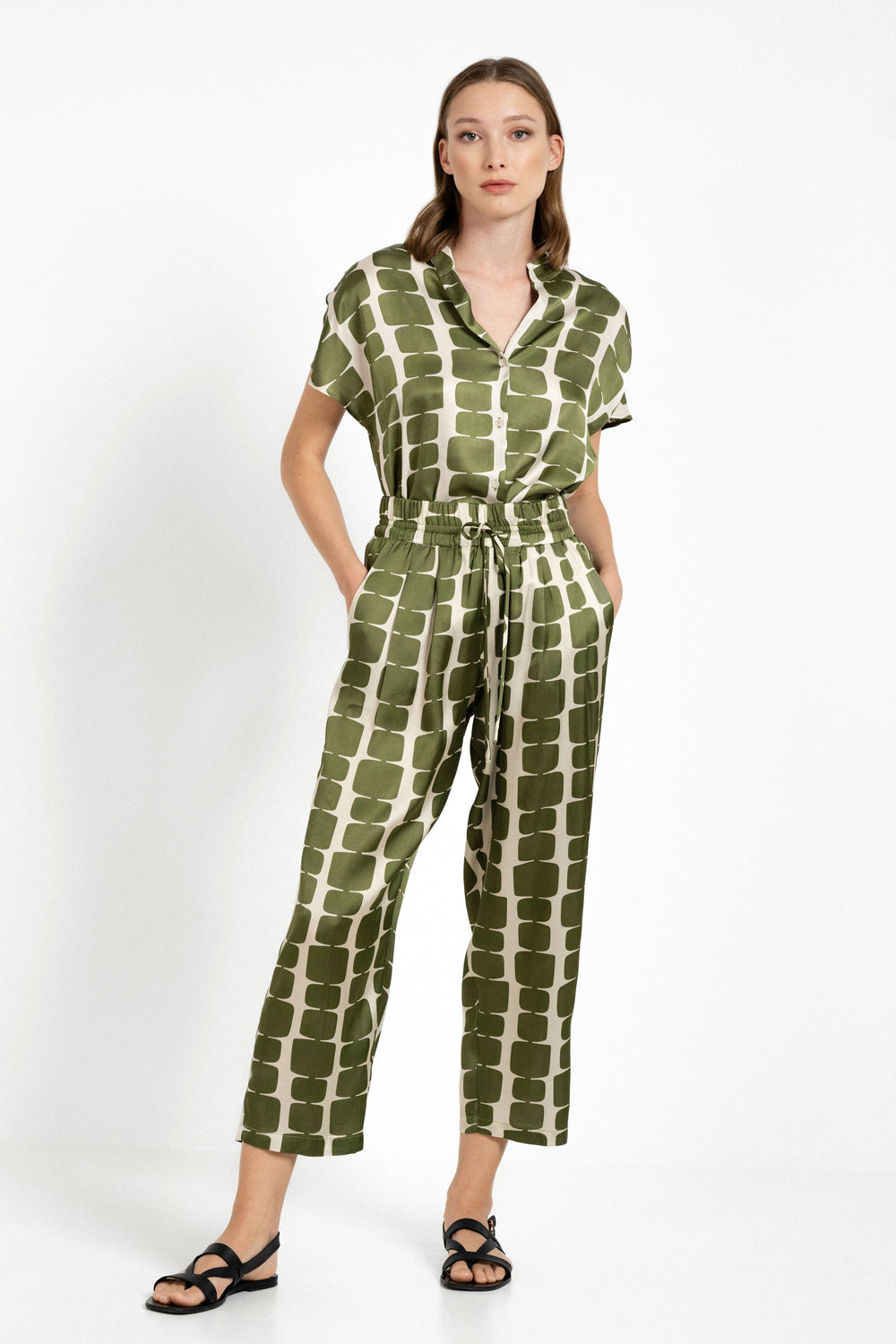 Philosophy Satin Print Trousers Chestnut TR4455