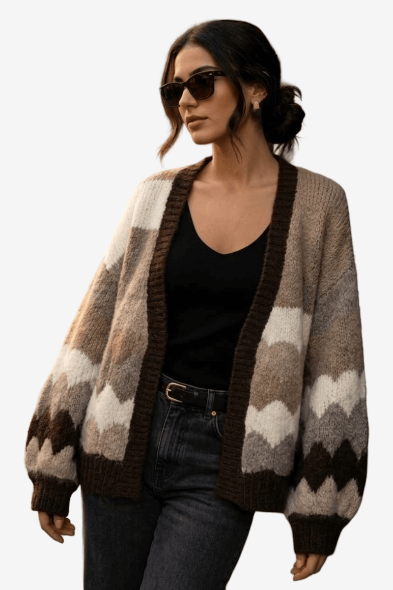 Soky & Soka Πλεκτή Ζακέτα Oversized με Γεωμετρικό Σχέδιο Καφέ/Μπεζ 8003