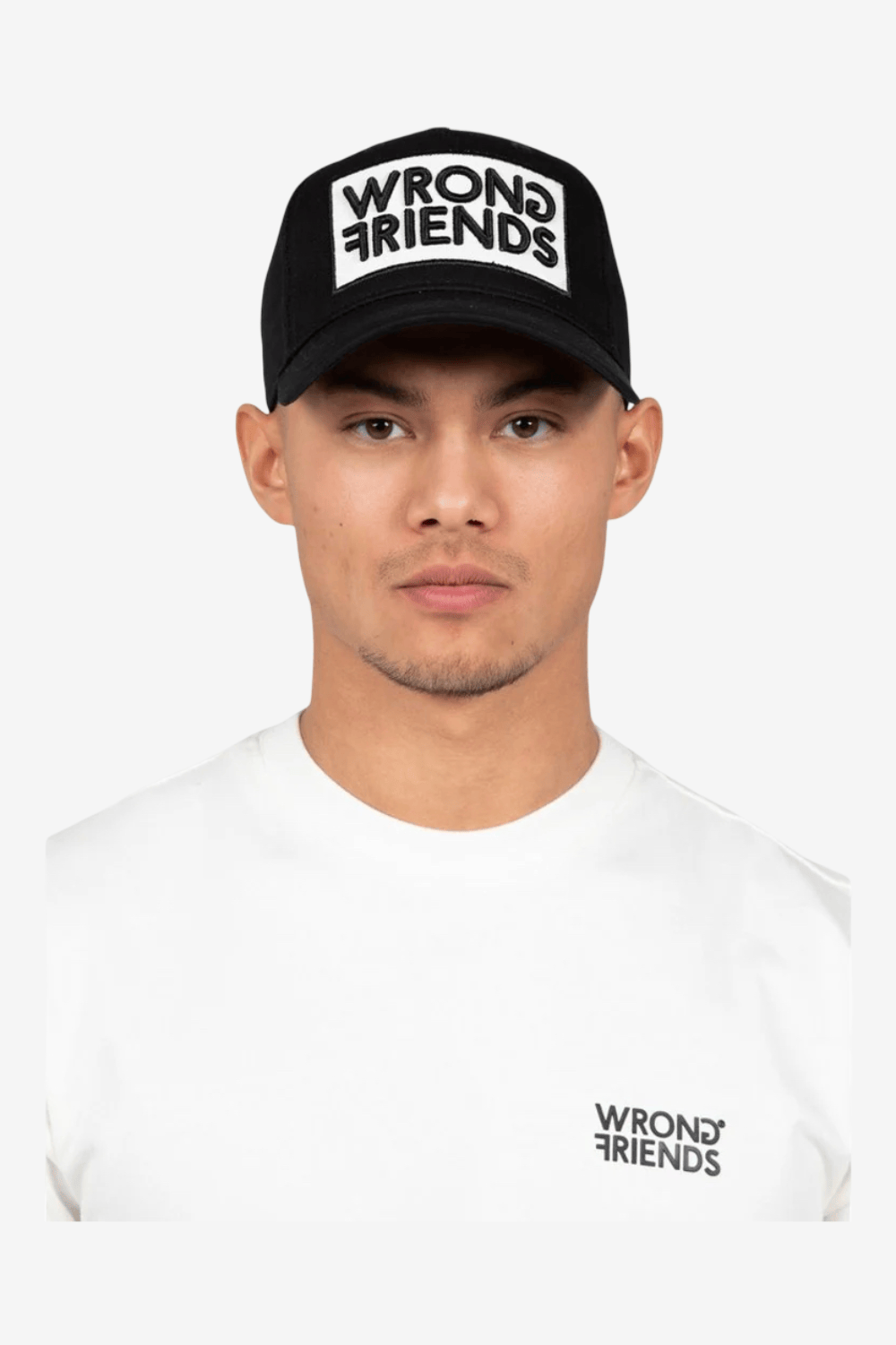 Wrong Friends Barcelona Capelo Black/White WF1097