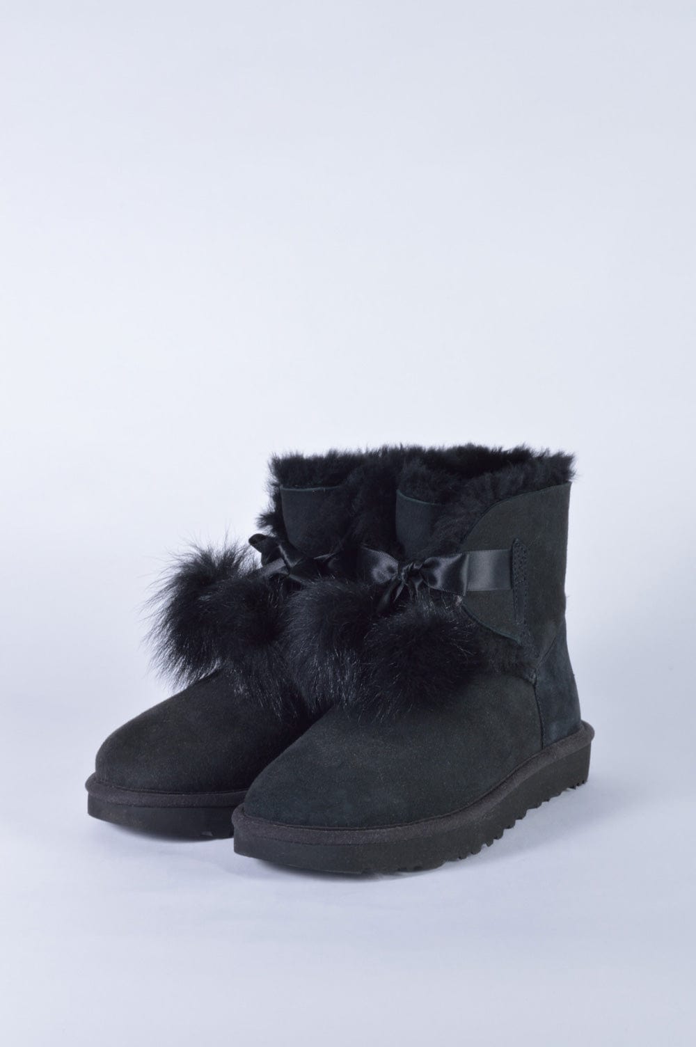 Black gita uggs hotsell